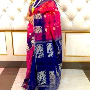 Handloom jamdani Saree